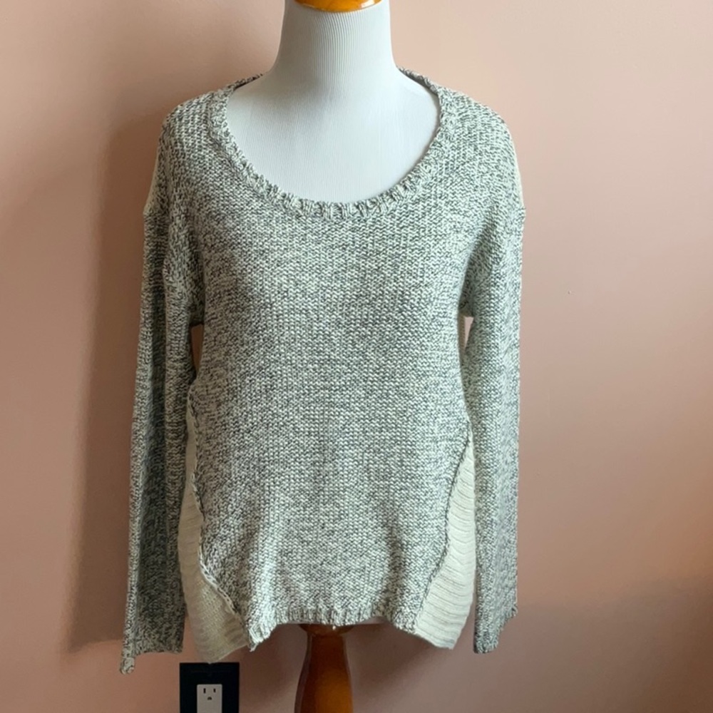 RD Style Analisa Twisted Seam Sweater